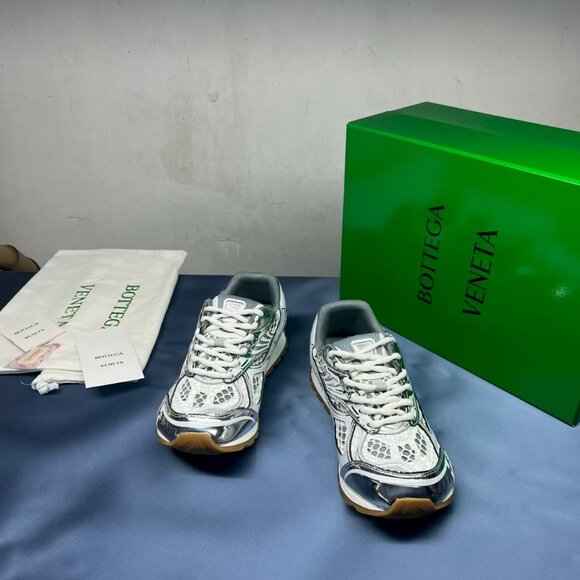 Bottega Veneta Shoes - Bottege Veneta women's sneakers Size 39